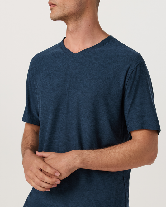 Strato Tech V-Neck Tee - US 4010
