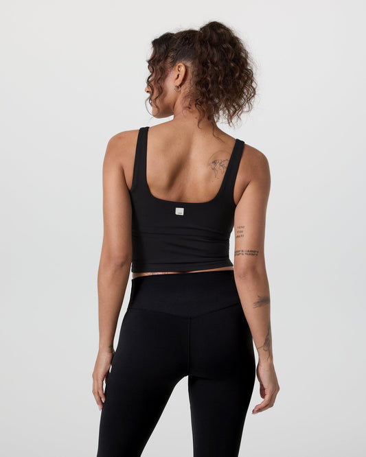 Vuori AllTheForm™ Support Tank - US 4352