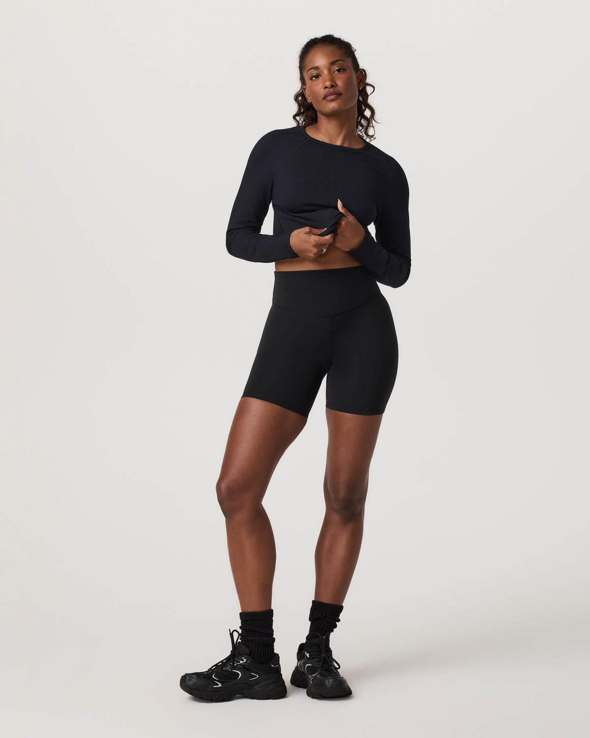 Long Sleeve Pose Crew - US 0661