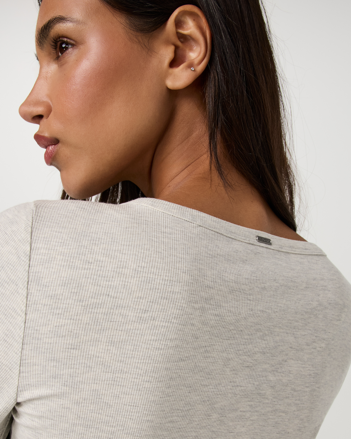 Long Sleeve Pose Subtle Scoop - US 4992