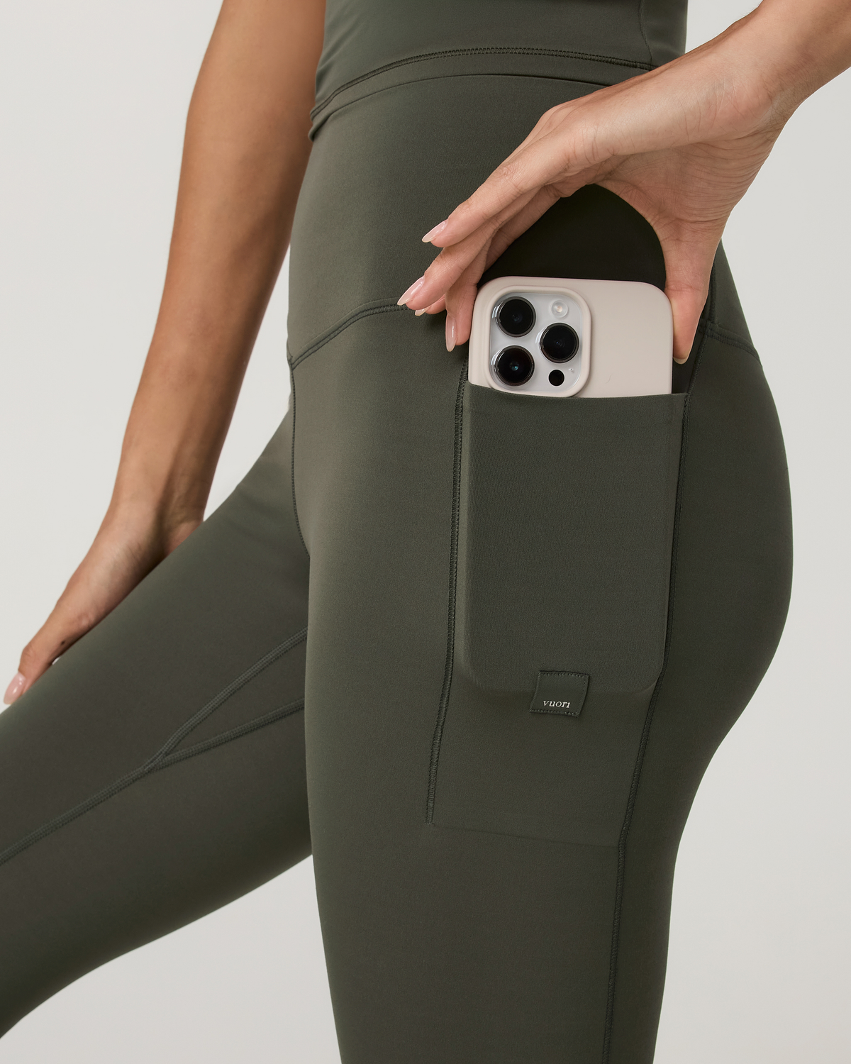 Vuori AllTheForm™ Pocket Legging - US 8165