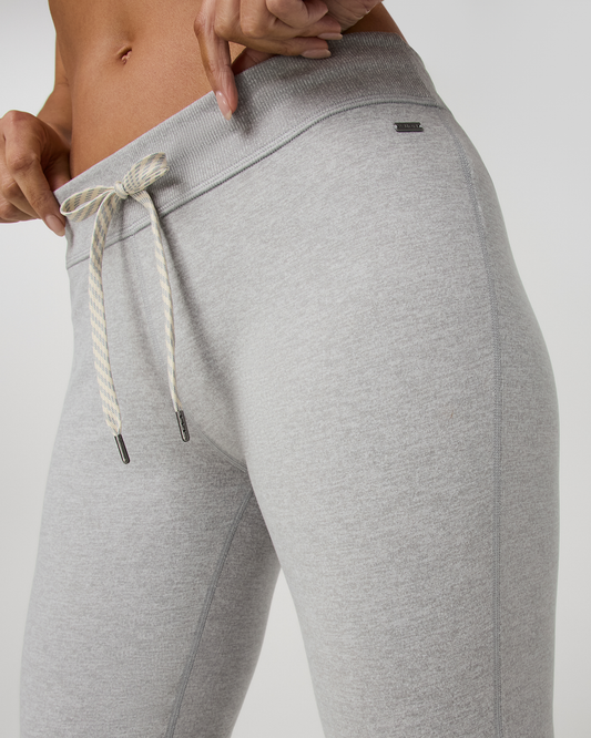 Halo Slim Flare Ankle Pant - US 0490
