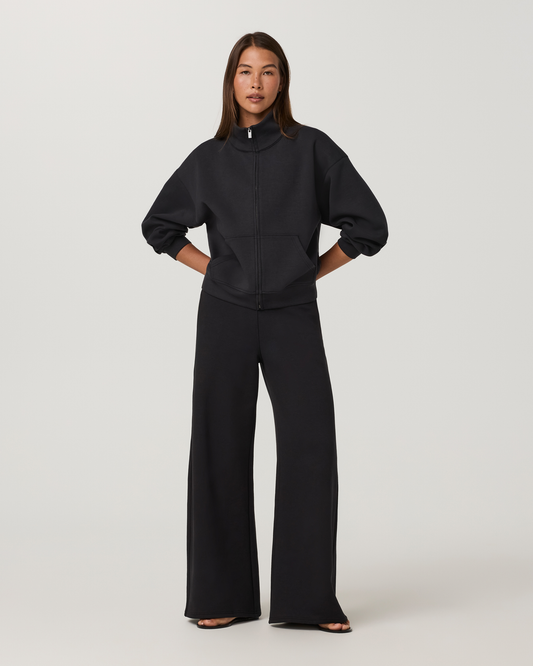 Vuori Galaxy High Rise Wideleg- Short - US 1884
