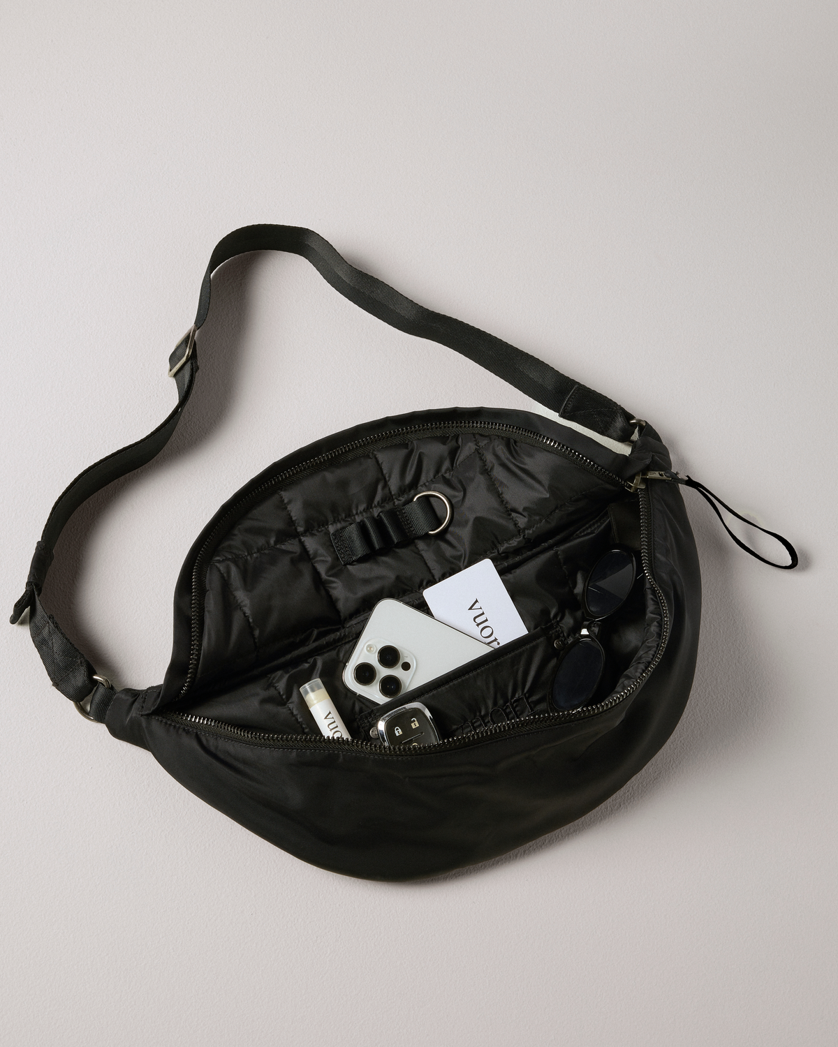 Vuori Arden Crescent Sling - US 4905