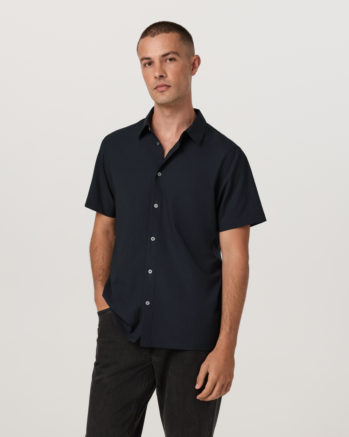Short Sleeve Manhattan Button Down - US 1368