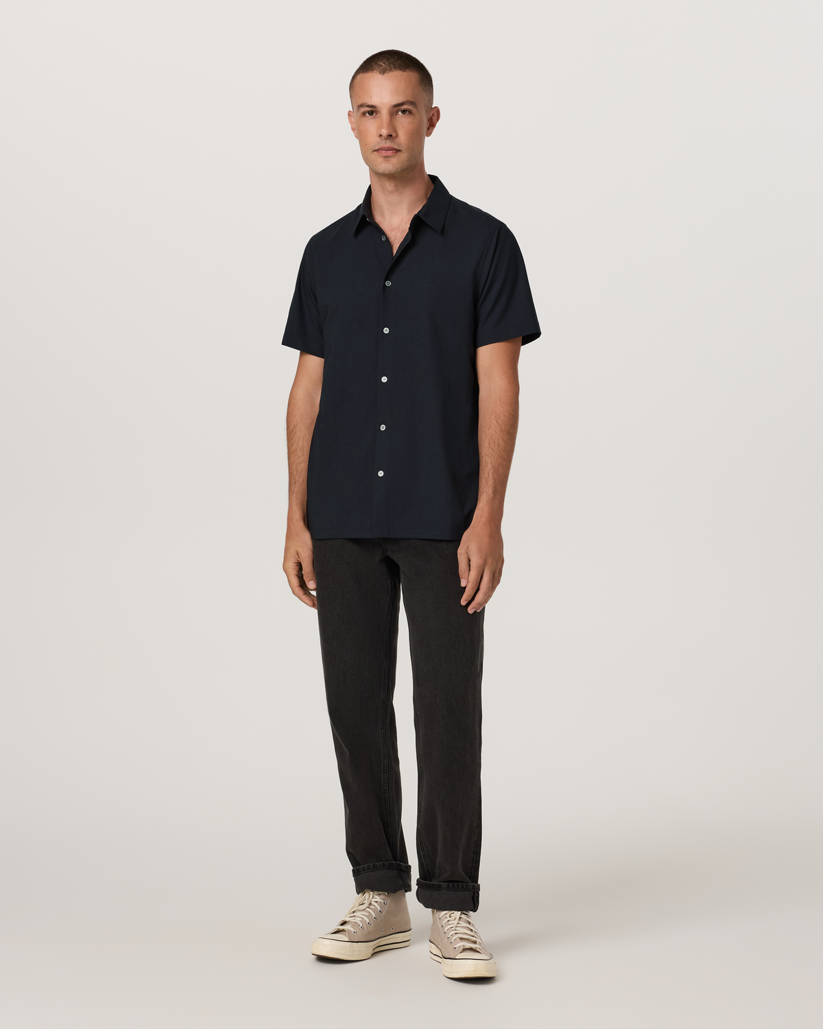 Short Sleeve Manhattan Button Down - US 1368