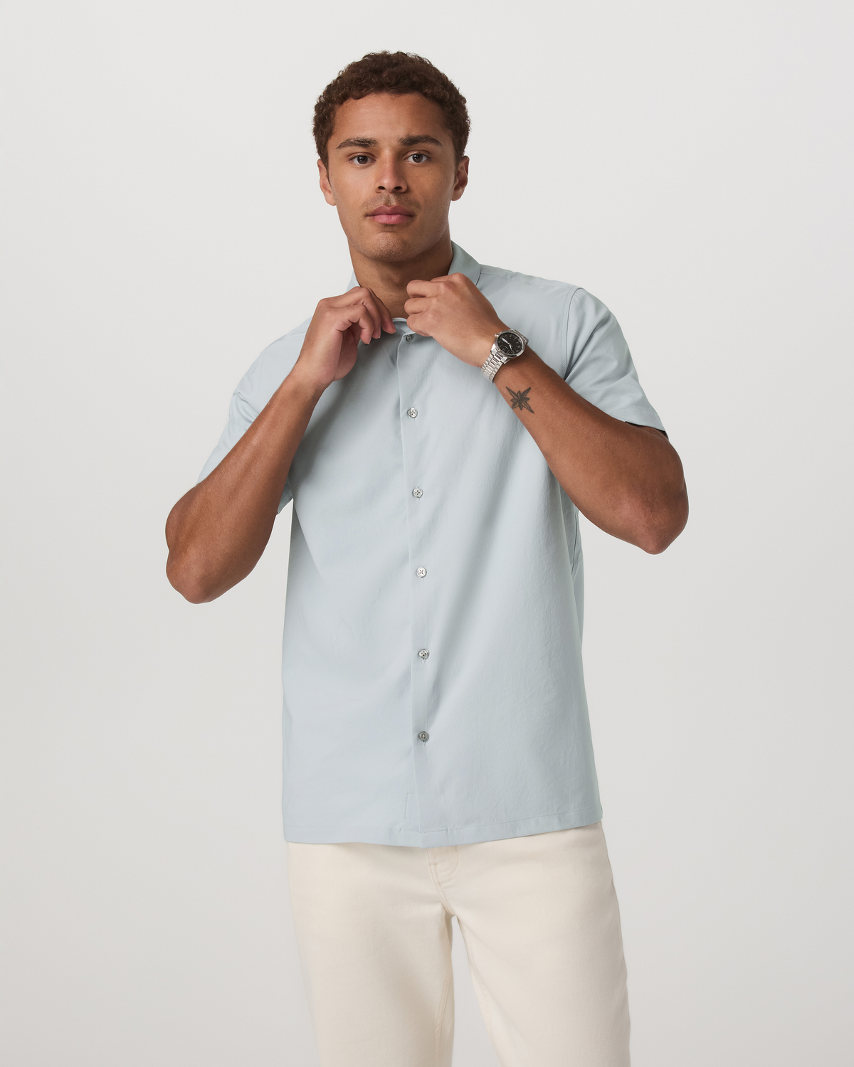 Short Sleeve Manhattan Button Down - US 8535