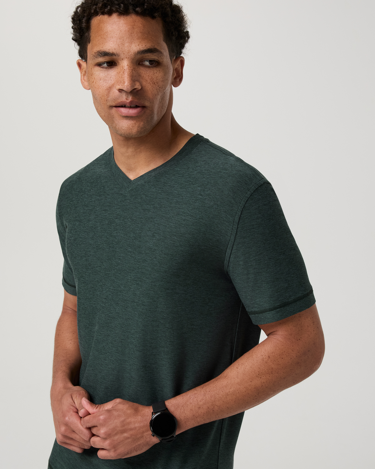Strato Tech V-Neck - US 6588