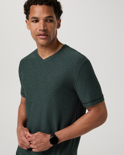Strato Tech V-Neck - US 6588