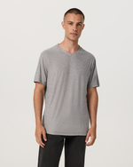 Strato Tech V-Neck Tee - US 4552