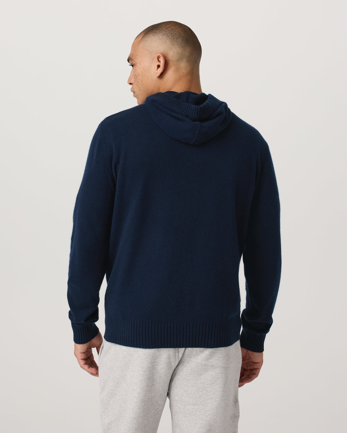 Berik Cashmere Hoodie - US 2365
