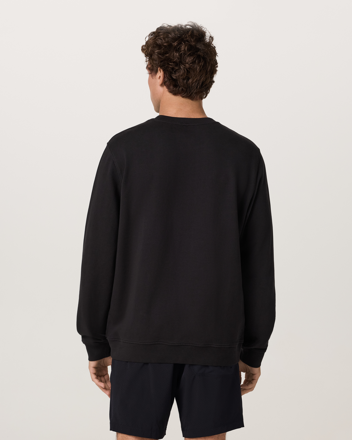 Vuori Logo Crew - US 6605