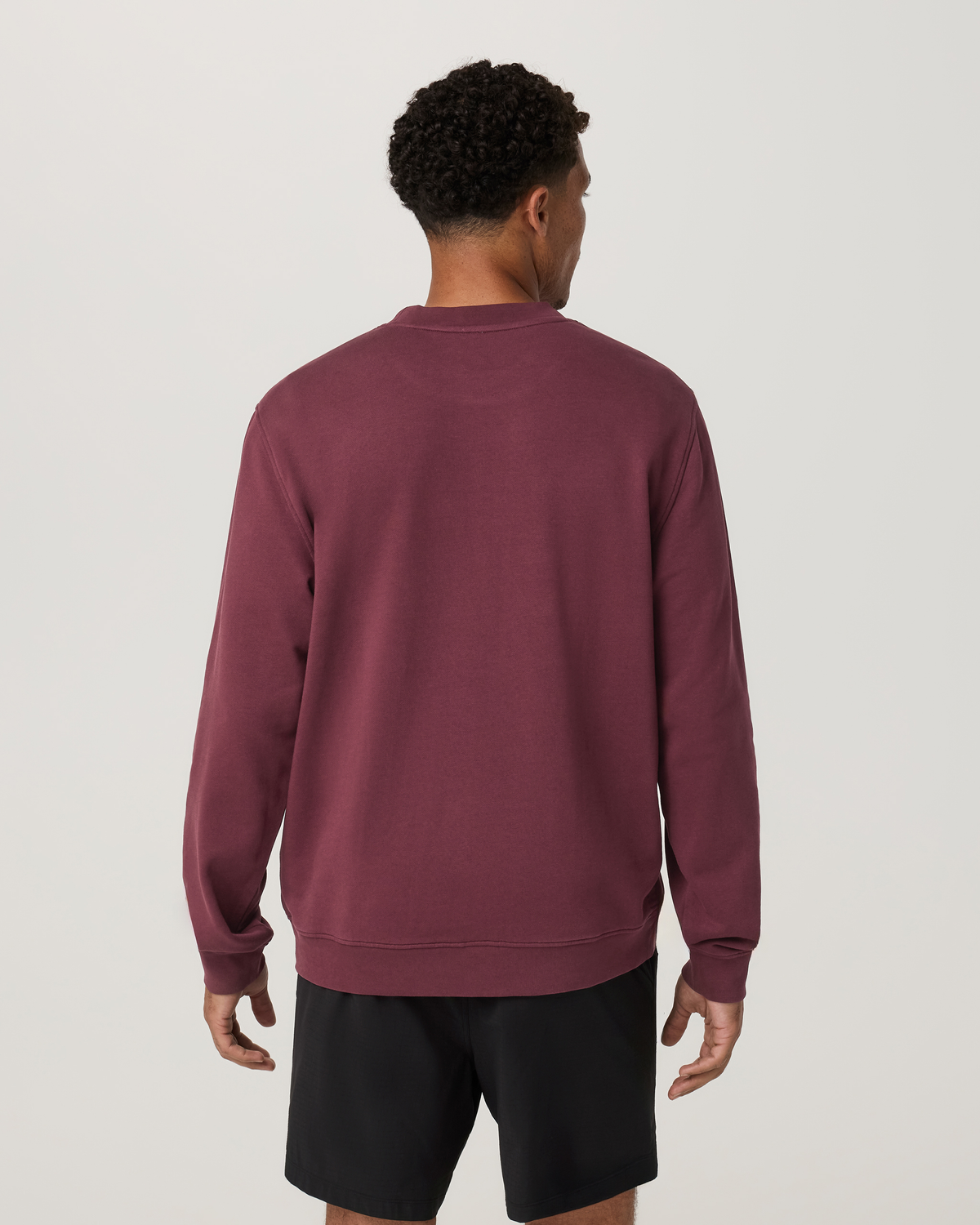 Vuori Logo Crew - US 4811