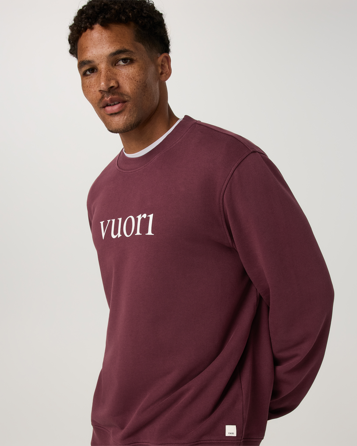 Vuori Logo Crew - US 4811