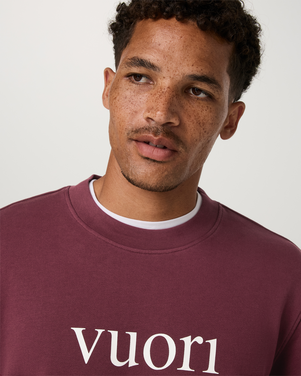 Vuori Logo Crew - US 4811