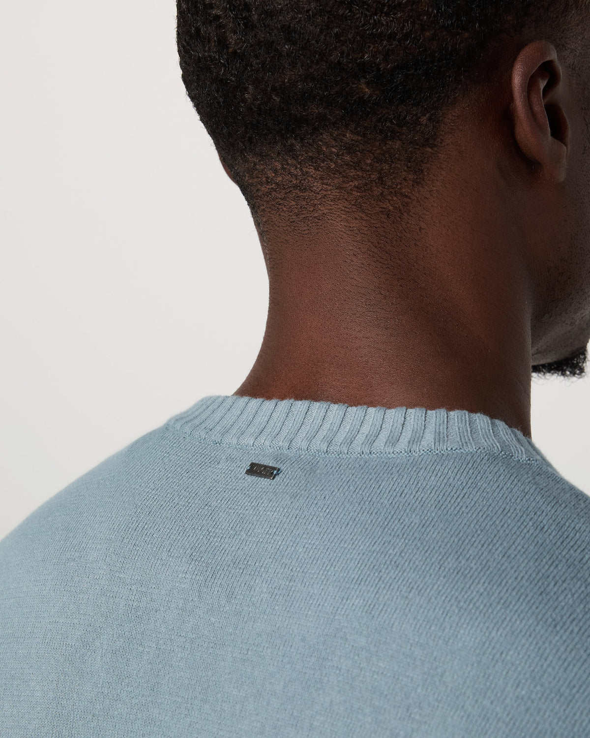 Fluent Sweater - US 3904