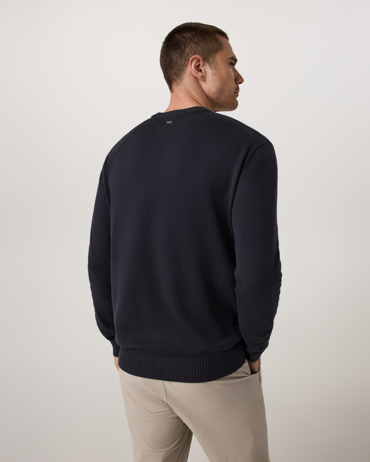 Fluent Sweater - US 3905