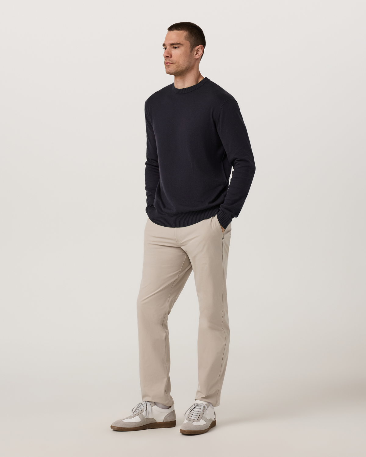 Fluent Sweater - US 3905