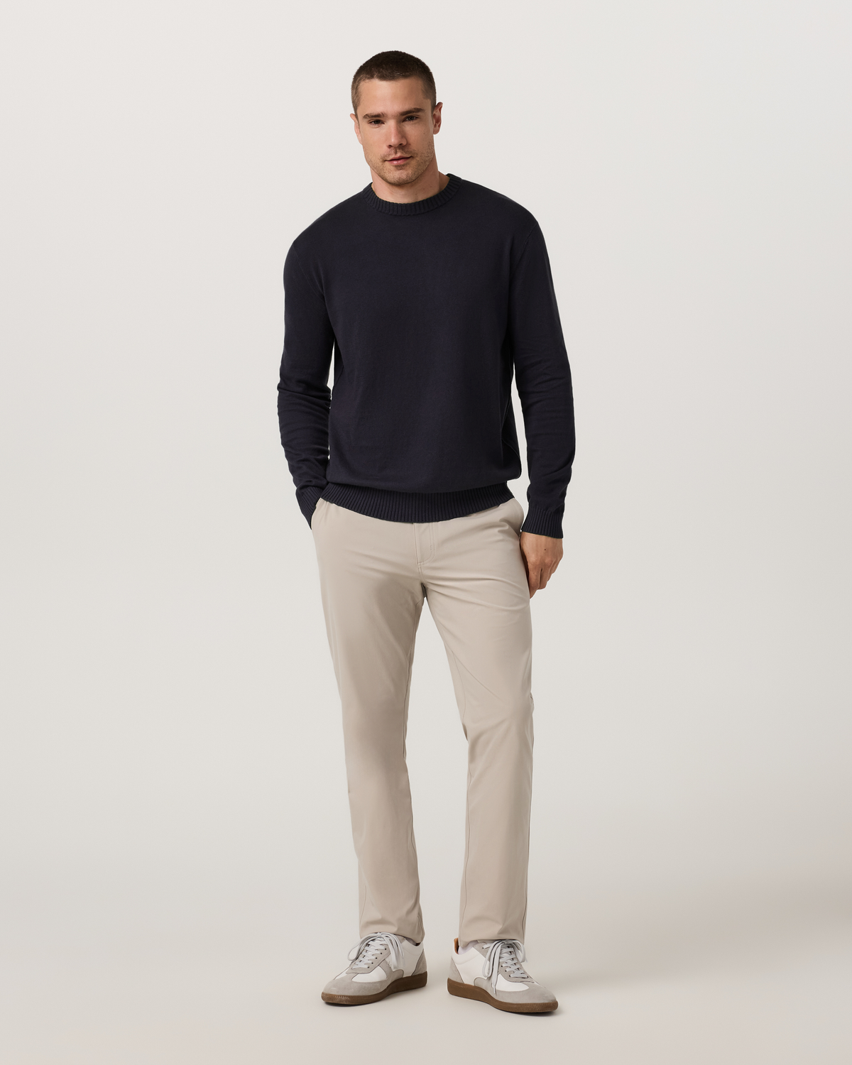 Fluent Sweater - US 3905