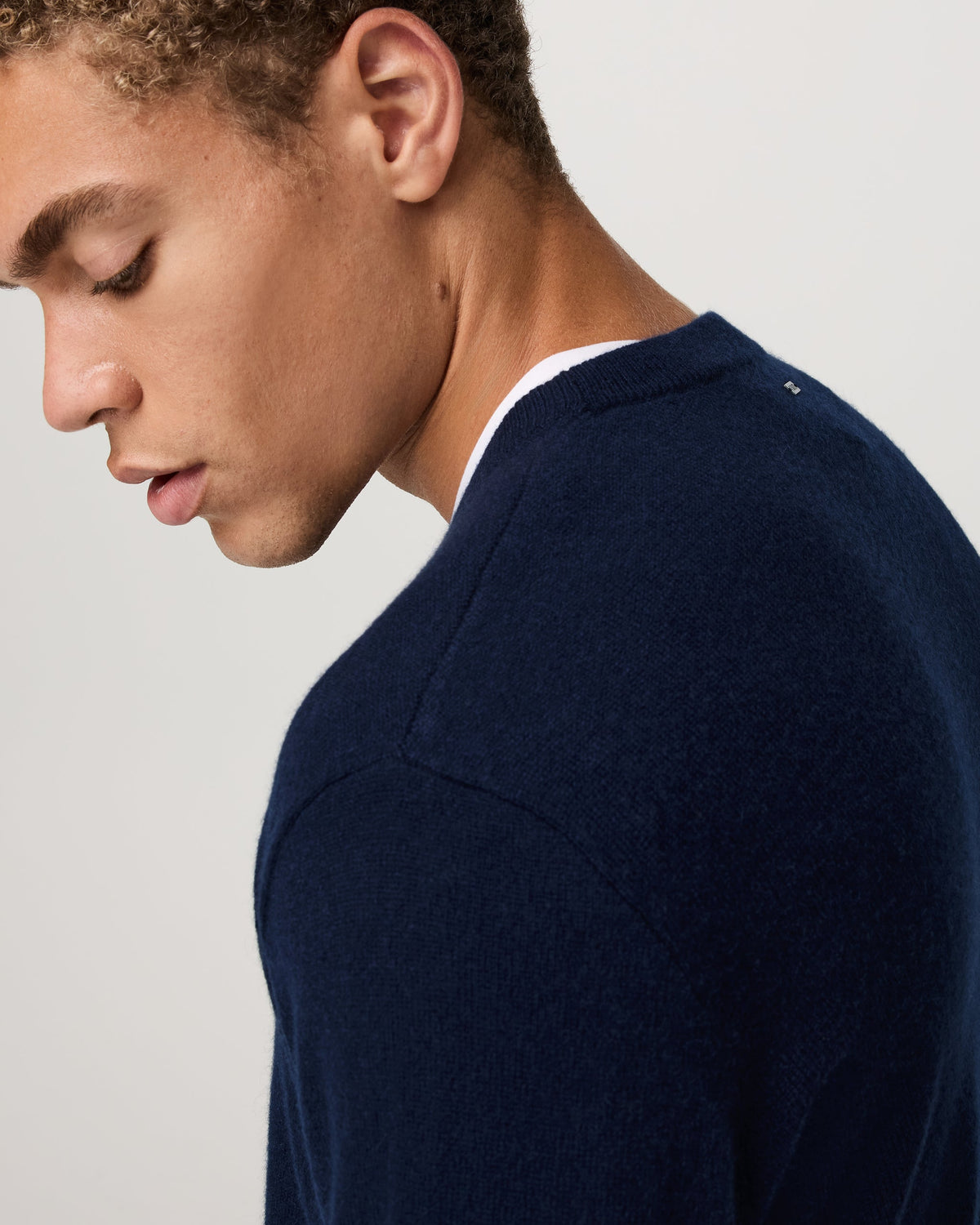 Berik Cashmere Sweater - US 6384