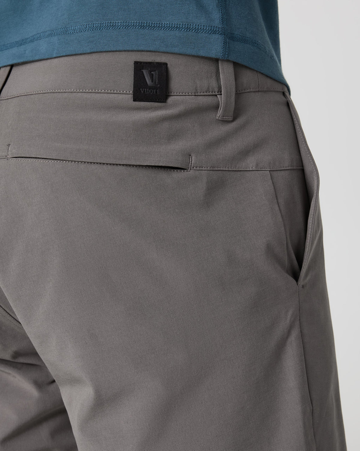 Aim Short - US 8254