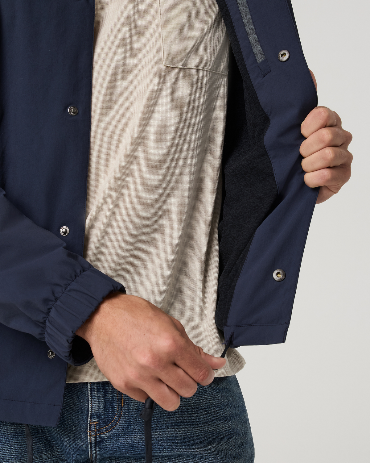 V1 Coach Jacket - US 5550