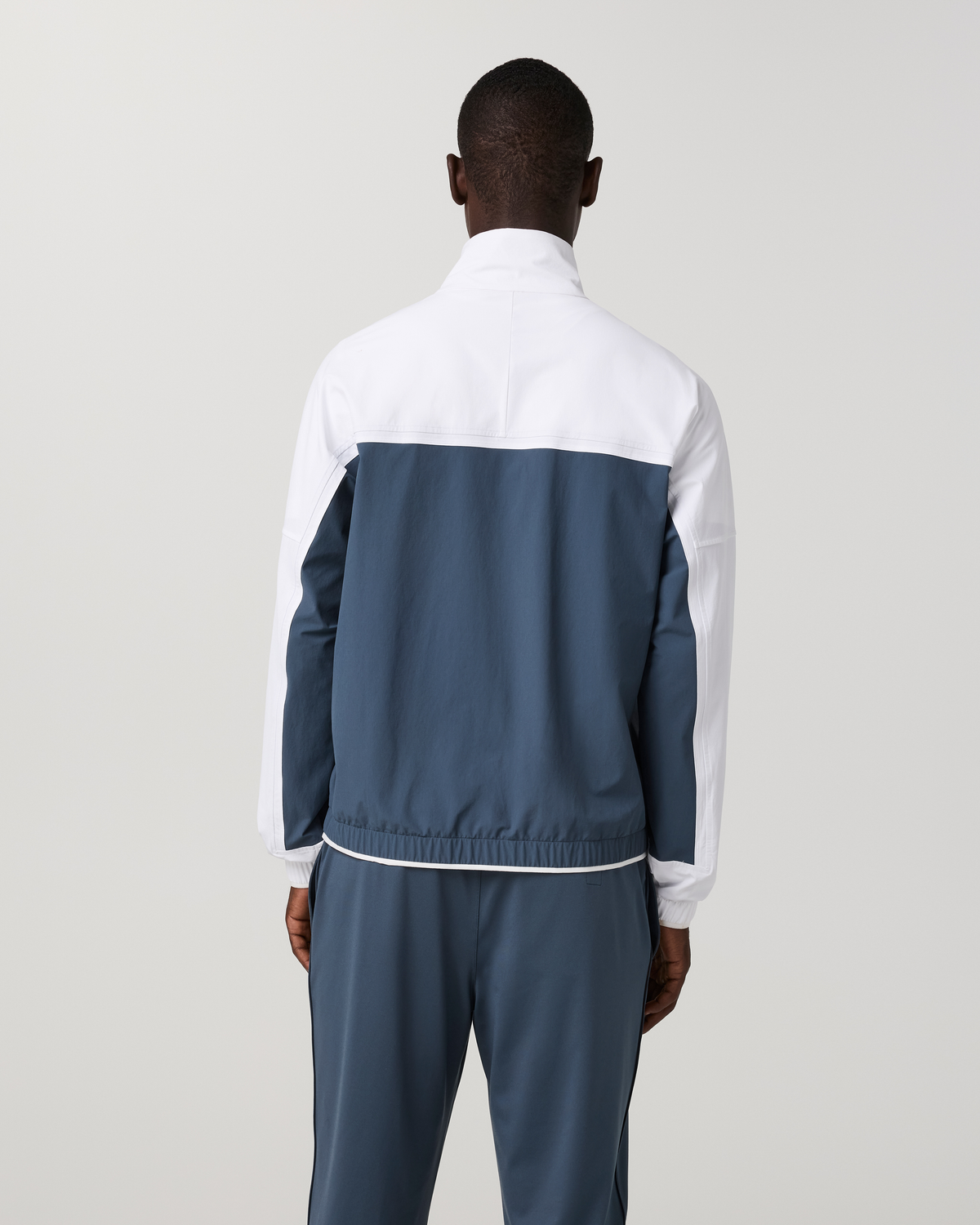 Crosscourt Jacket 2.0 - US 8992