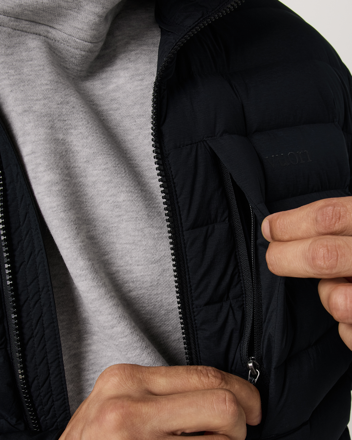 Steadfast Insulated Full Zip Jacket - US 0471