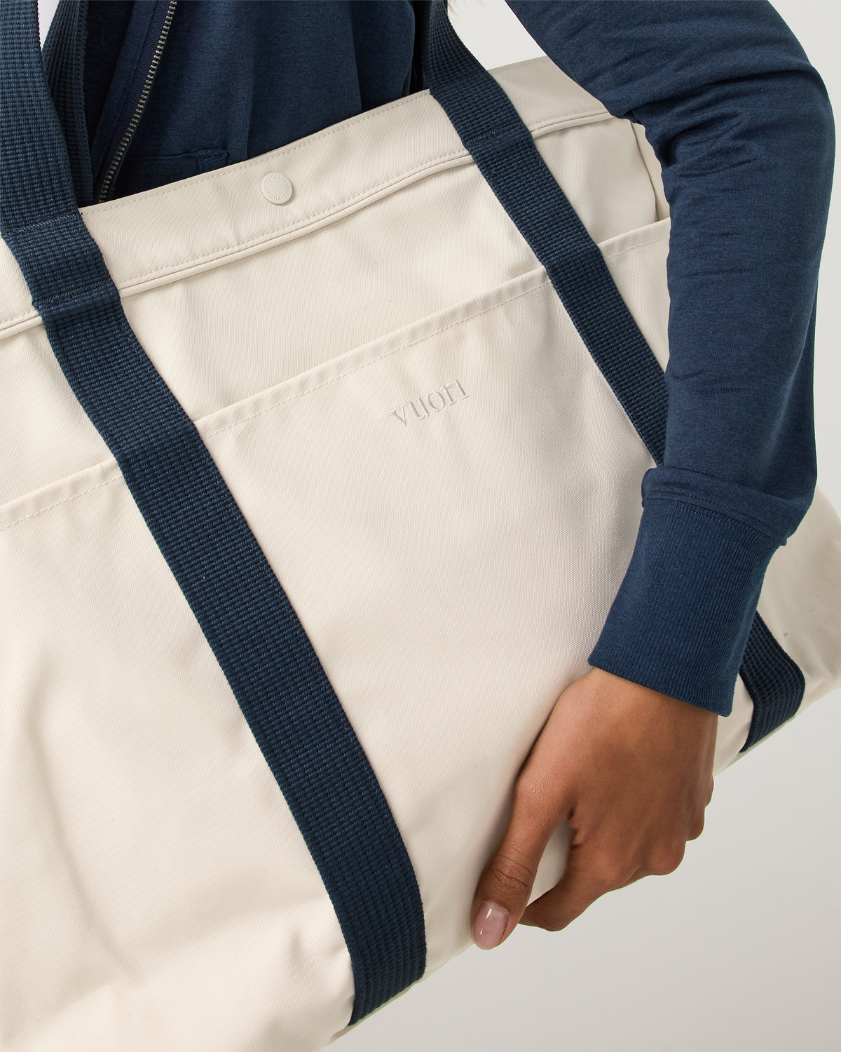 Cove Canvas Tote - US 0910