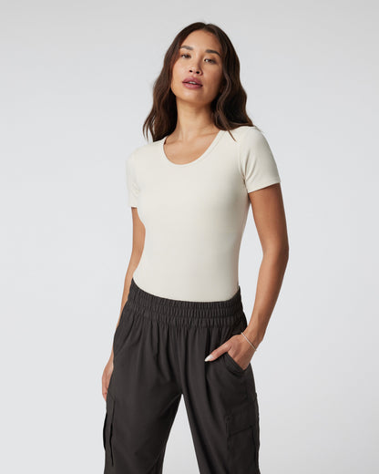Short Sleeve Pose Bodysuit - US 3381