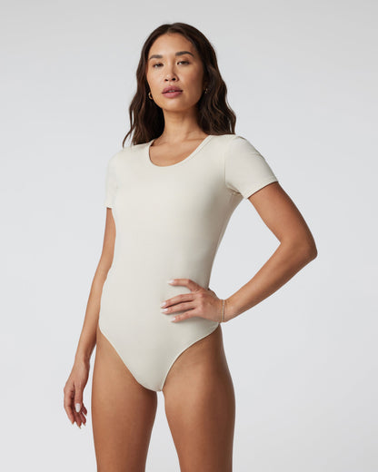 Short Sleeve Pose Bodysuit - US 3381