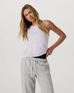Energy Top - US 6121