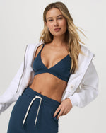 Halo Triangle Bra - US 2011
