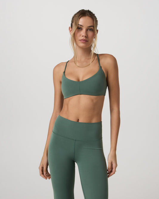 Vuori AllTheFeels™ Strappy Back Bra - US 7129