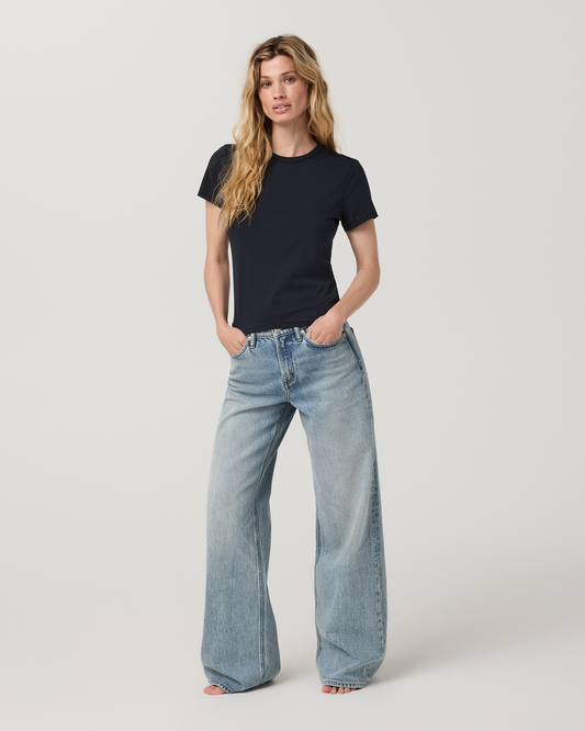 Short Sleeve Feather Classic Tee - US 7803