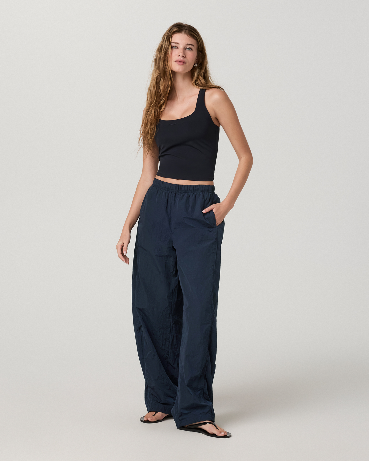 Vuori AllTheForm™ Logo Tank - US 6976