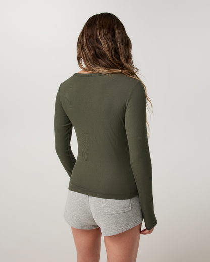 Long Sleeve Pose Subtle Scoop - US 1969