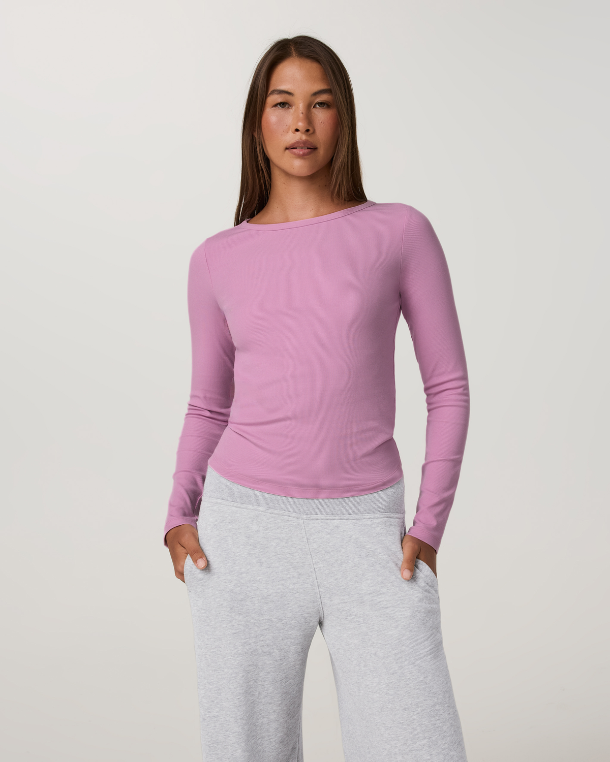 Long Sleeve Pose Subtle Scoop - US 8178