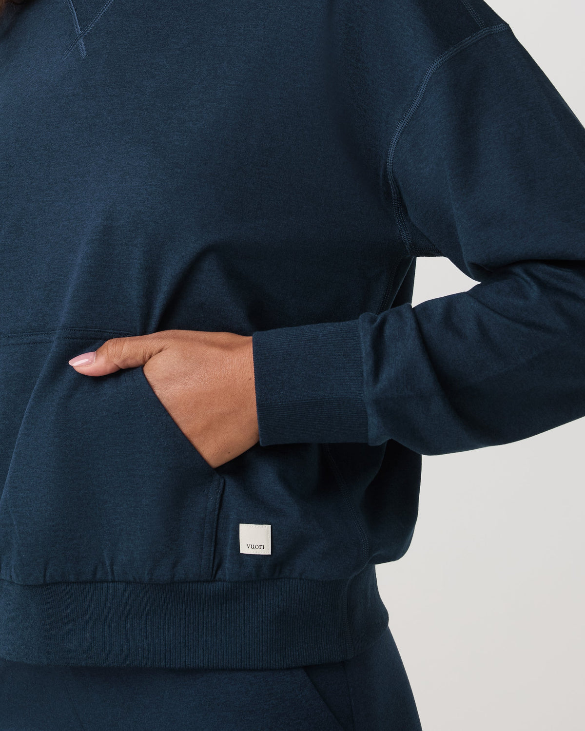 Halo Modern Pullover Hoodie - US 0374