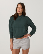 Halo Modern Pullover Hoodie - US 6615