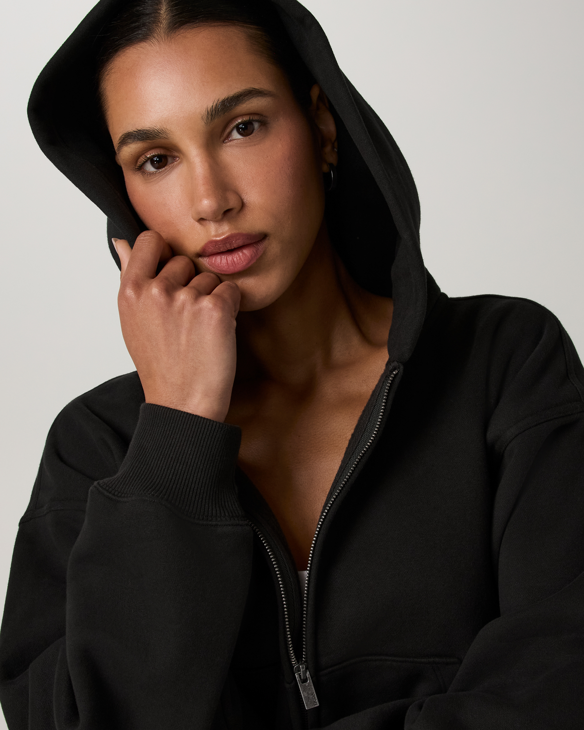 Restore Essential Full Zip Hoodie - US 5342