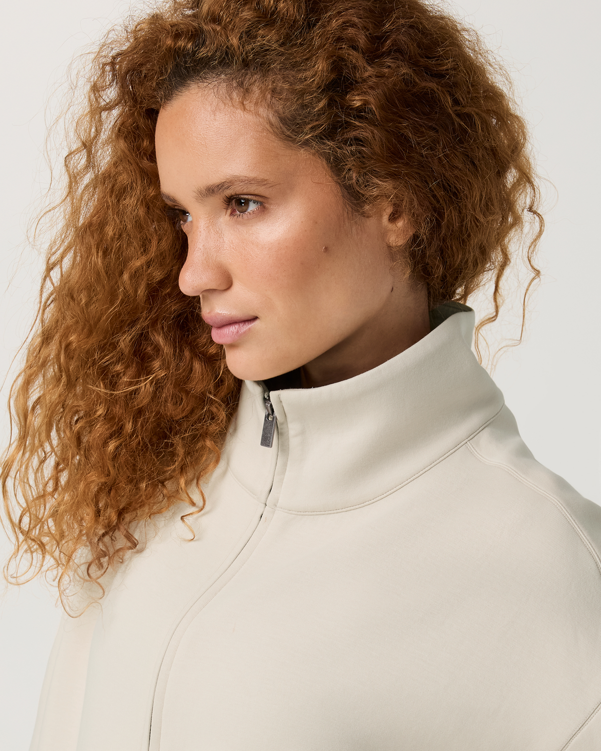 Vuori Galaxy Funnel Neck Full Zip - US 2418