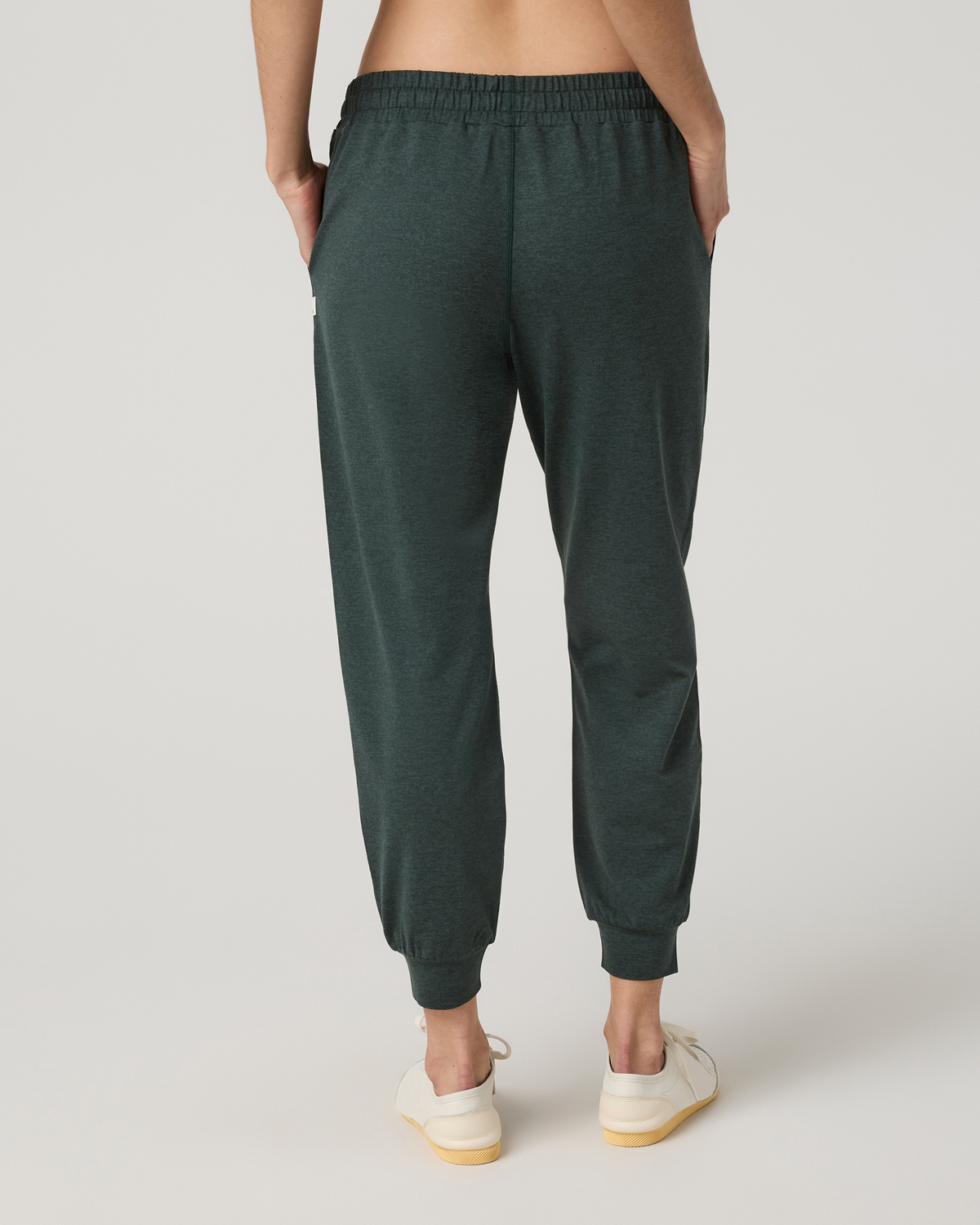 Performance Jogger - US 7330