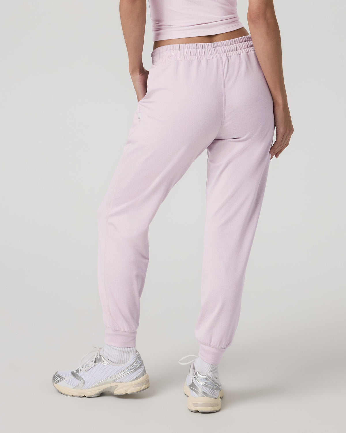 Performance Jogger - US 5406