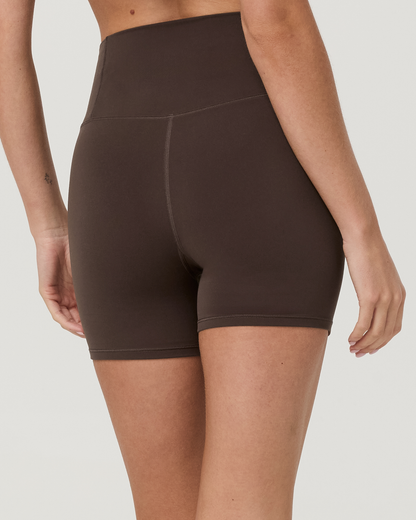 Vuori AllTheFeels™ Short 4" - US 4121