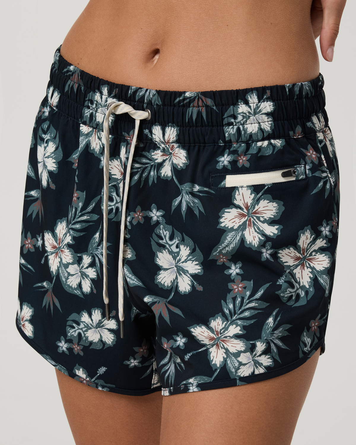 Clementine 2.0 Short 4" - US 7019