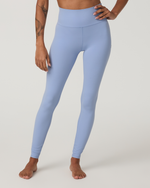 Vuori AllTheFeels™ Legging - Short - US 0978