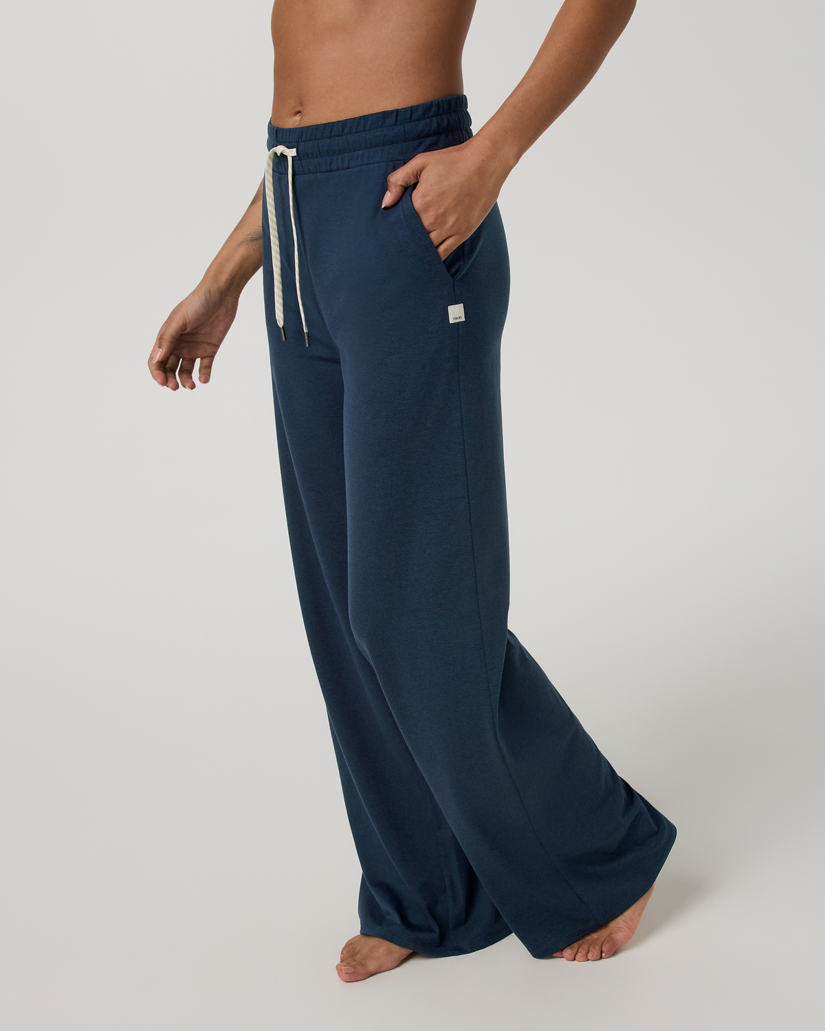 Halo Essential Wideleg Pant - Long - US 2839