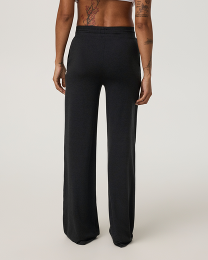 Halo Essential Wideleg Pant - Short - US 9709