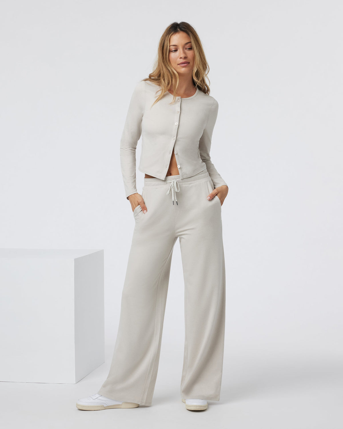 Halo Essential Wideleg Pant - US 2530